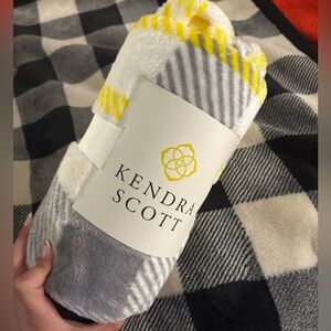 NEW Kendra Scott Blanket